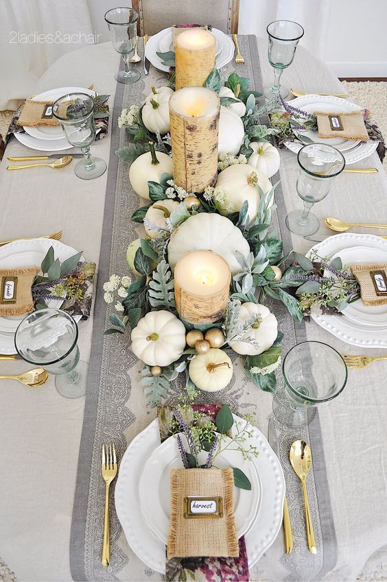 Easy 5 Star Thanksgiving Tablescapes