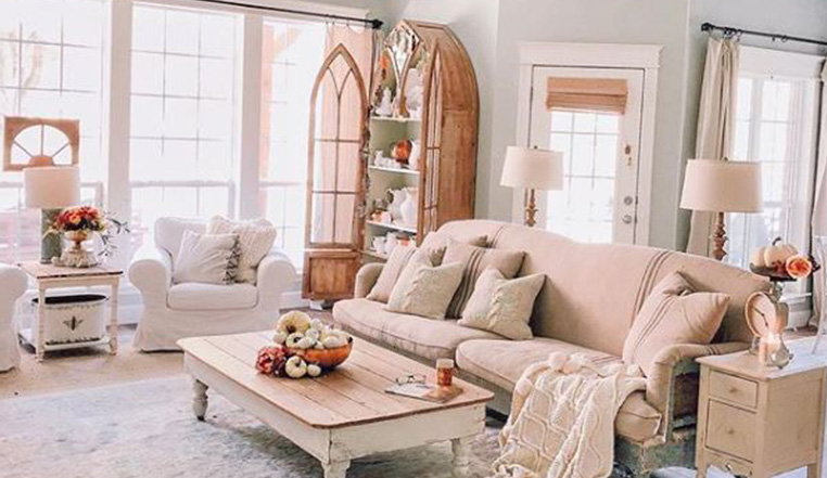 5 Budget-Friendly Tips to Decorate Your Space with Farmhouse Style