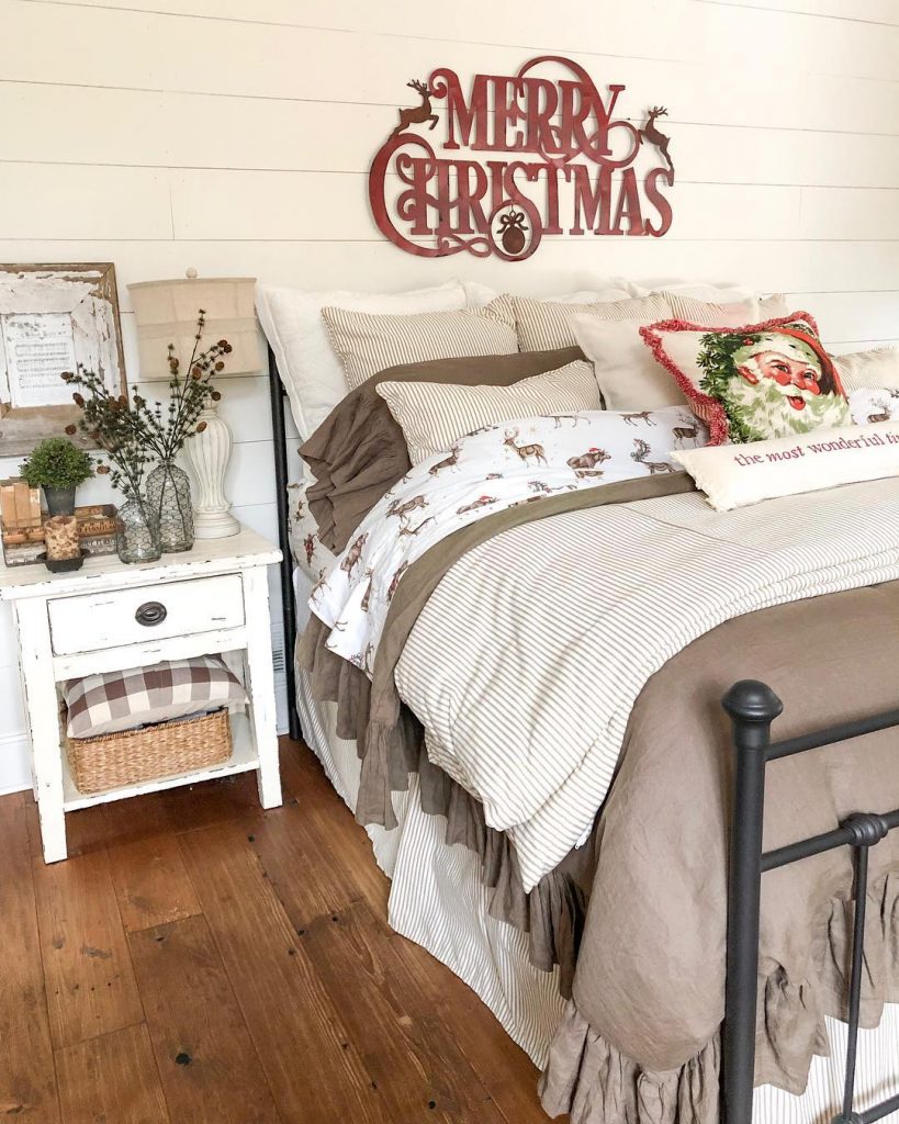 christmas-sign-in-bedroom