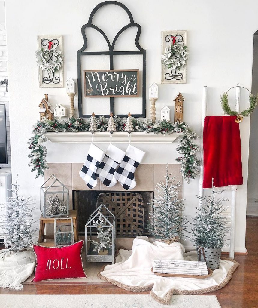 Christmas Mantle Decorations