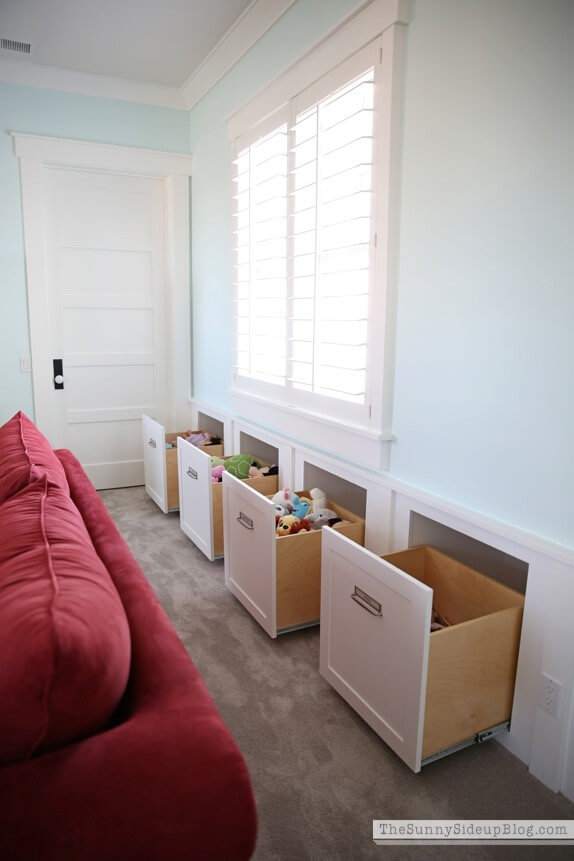 toy-storage-built-in-playroom