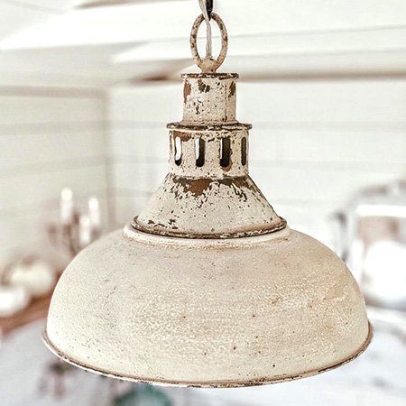 white barn kitchen pendant light