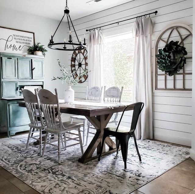 Farmhouse Dining Room