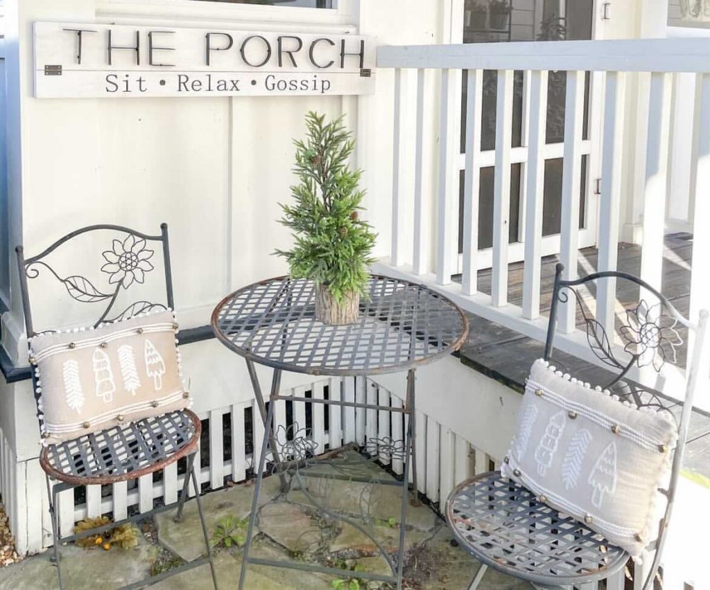 decorating your front porch